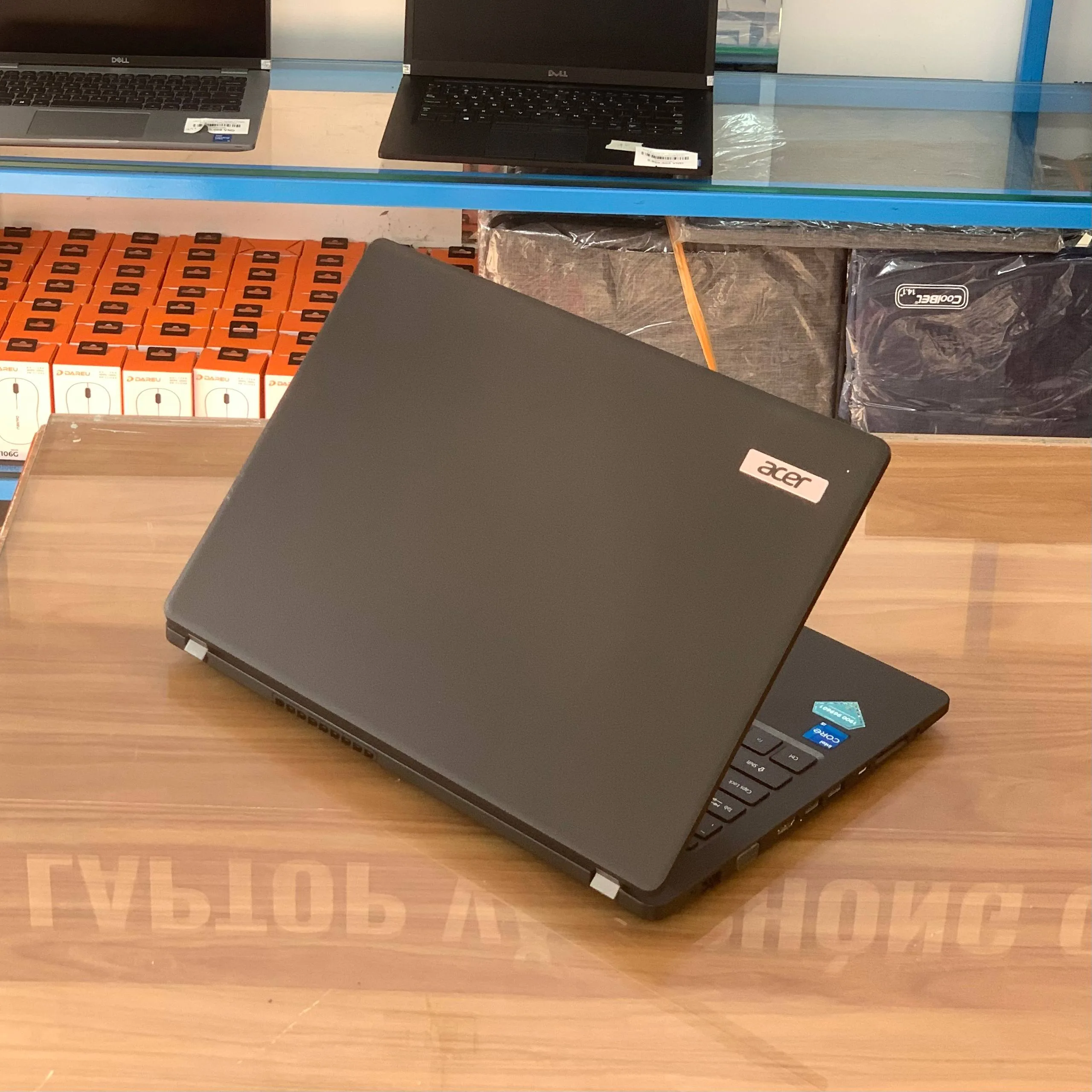Laptop Acer Travelmate P214-53/ Core i5-1135G7/ Ram 8 GB/  SSD 512GB/ 14inch Full (Like New)